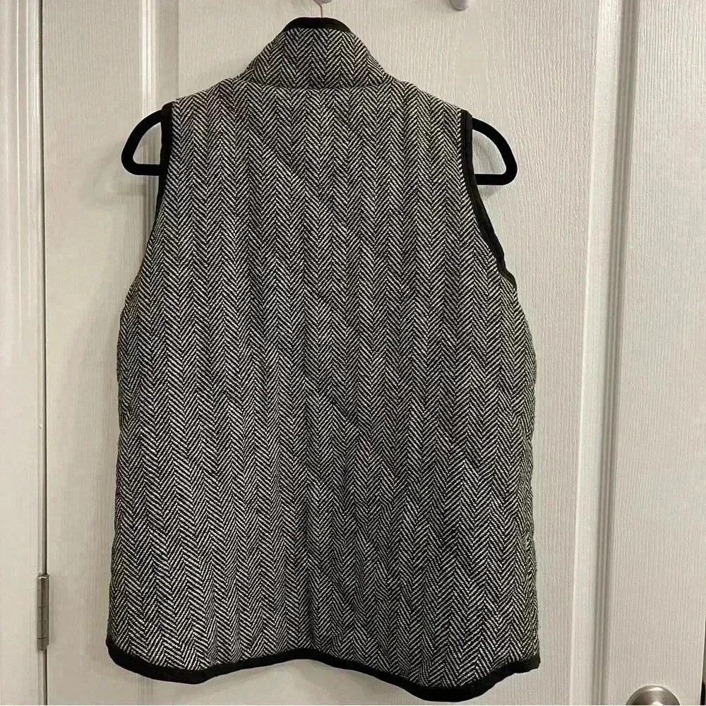 Quilted Puffer Vest | Cotton Herringbone - Picture 10 of 10
